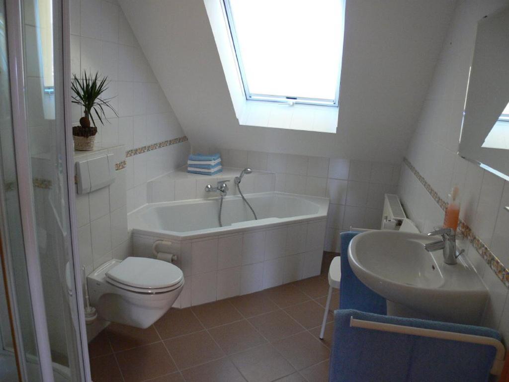 Komfort Ferienwohnung II Wolfhagen Экстерьер фото